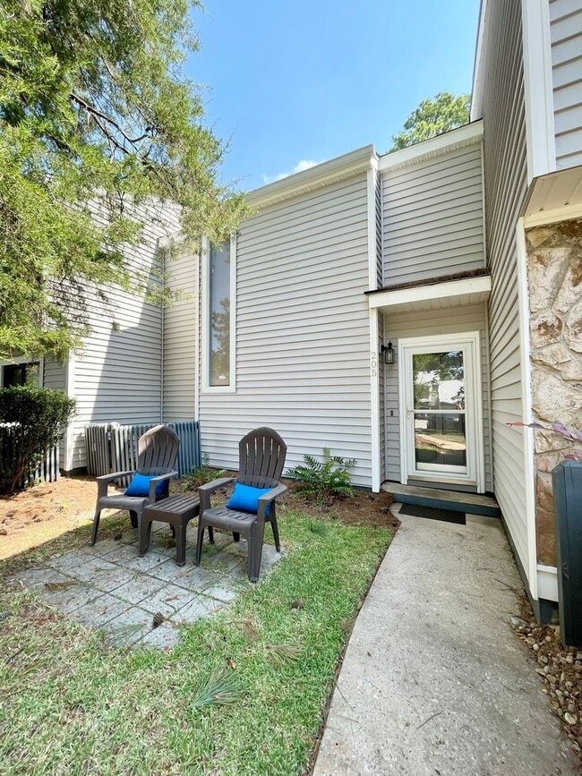 property at 205 Mariners Row