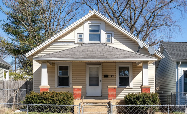 property at 44 S Harbine Ave