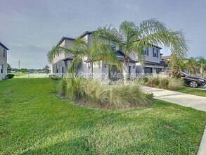 734 Royal Empress Dr in Ruskin, FL - Building Photo - Building Photo