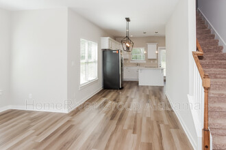 114 Flintlock Wy in New Market, AL - Building Photo - Building Photo