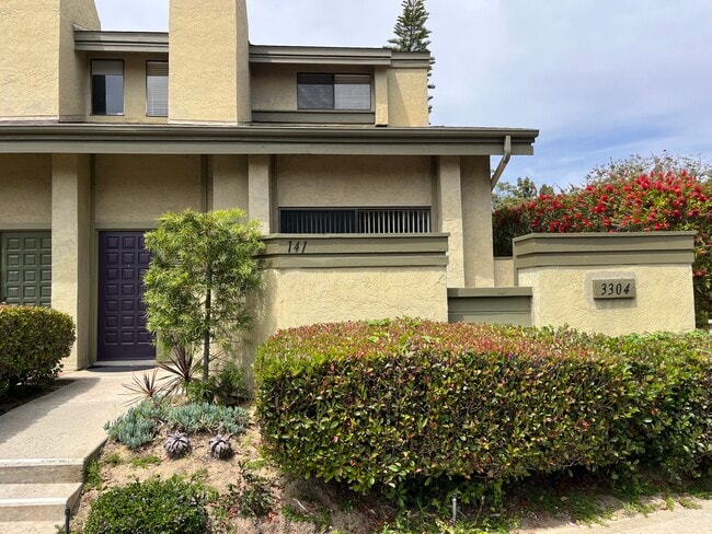 property at 3304 Caminito Eastbluff