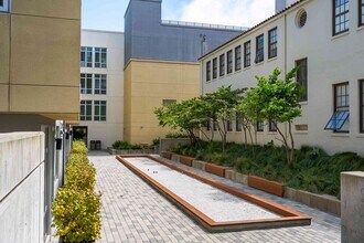 Alchemy in San Francisco, CA - Foto de edificio - Building Photo