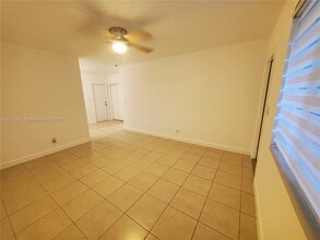 26 SE 3rd Terrace in Dania Beach, FL - Building Photo - Building Photo