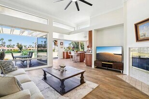 75294 St Andrews Ct in Indian Wells, CA - Building Photo
