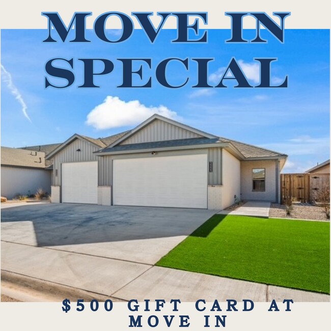 1111 N 7th St in Wolfforth, TX - Building Photo - Building Photo