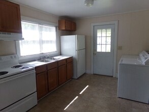 3002 Market St in Newport, NC - Building Photo - Building Photo