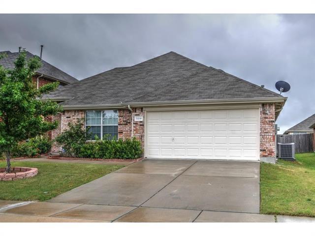 3216 Chesington Dr in Fort Worth, TX - Building Photo