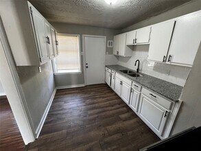 5815 Southseas St in Houston, TX - Building Photo - Building Photo