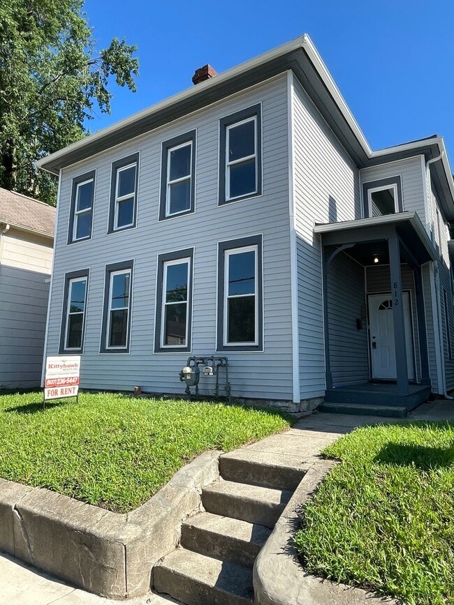 property at 812-814 W North St