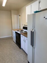 203 8th St in Myrtle Point, OR - Building Photo - Building Photo