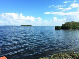 1515 Pinellas Bayway S in Tierra Verde, FL - Building Photo