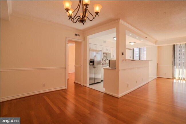 5505 Seminary Rd