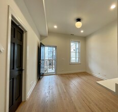 1637 W Huron St in Chicago, IL - Building Photo - Building Photo