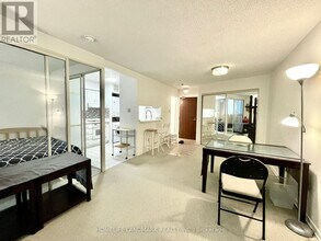 1055-1055 Bay St. in Toronto, ON - Building Photo - Building Photo
