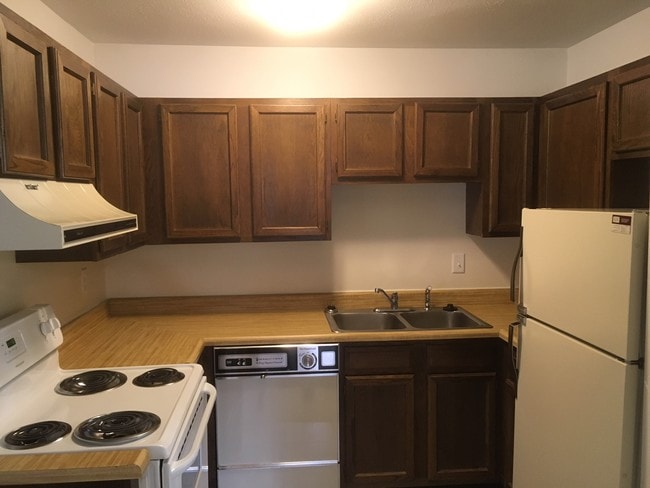 property at 1727 N Grandview Ln