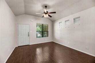 359 Orbit Dr in Lavon, TX - Building Photo - Building Photo