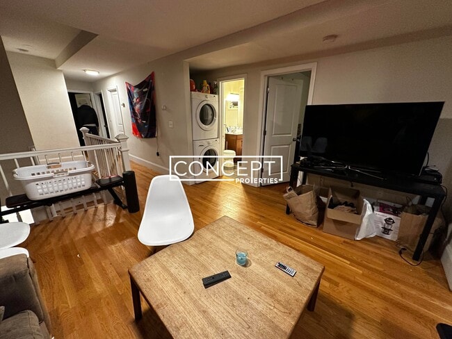 12 Parker Hill Ave, Unit 3 in Boston, MA - Building Photo - Building Photo