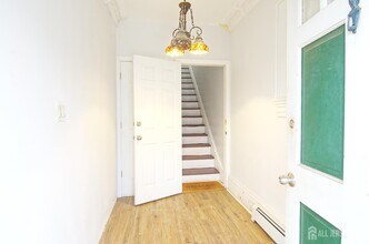 1076 Fulton St in Rahway, NJ - Building Photo - Building Photo