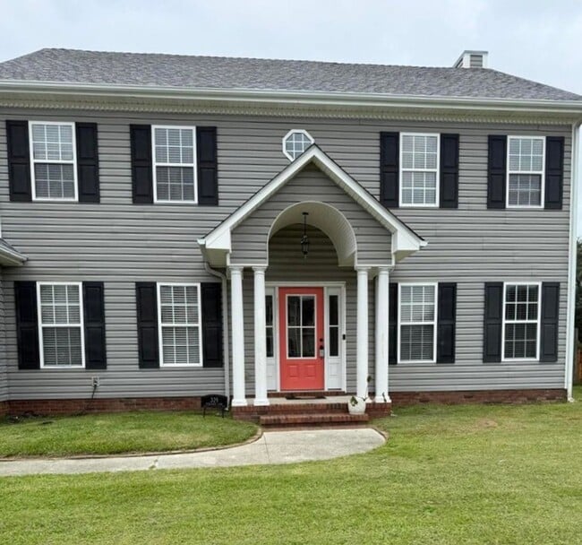 property at 329 Iverleigh Ln