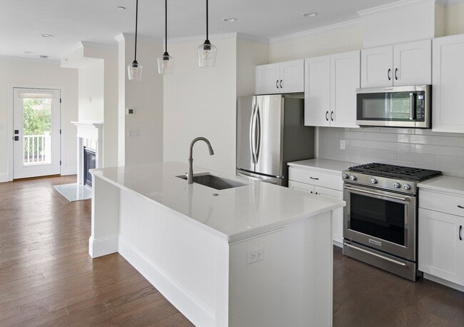 property at 19 Lily Pond Ln
