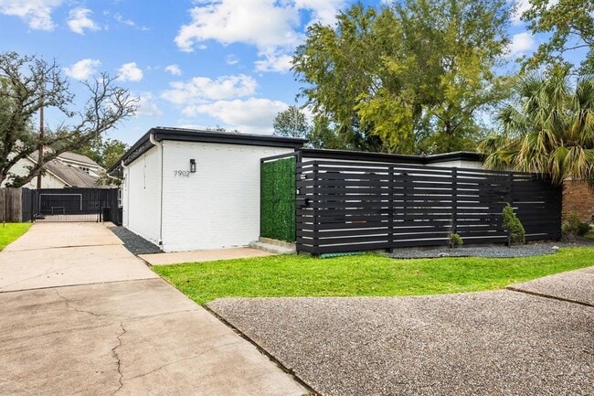 property at 7902 Richmond Ave.