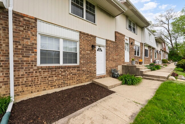 property at 1006 Thornton St