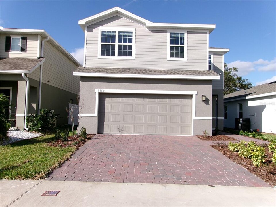 3150 Armstrong Spring Dr in Kissimmee, FL - Foto de edificio