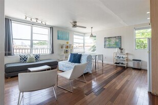 420 15th St in Miami Beach, FL - Building Photo