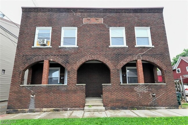 71-73 6th St NW in Barberton, OH - Building Photo - Building Photo