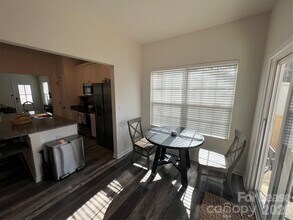 19505 Meridian St in Cornelius, NC - Building Photo - Building Photo