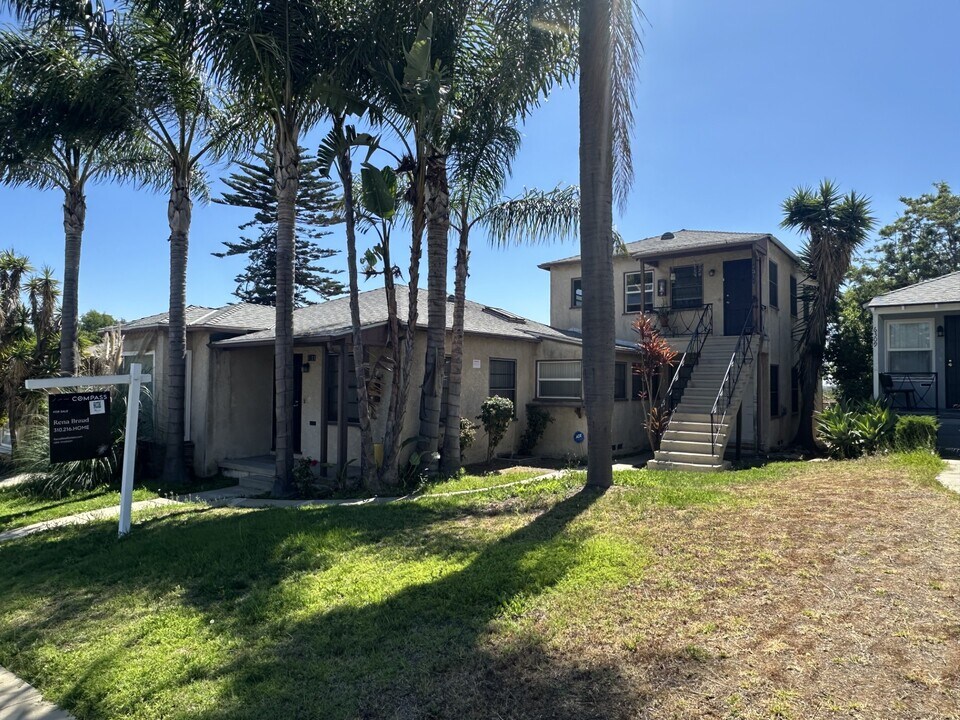 6313 Overhill Dr, Unit 6313 Overhill Dr. in Los Angeles, CA - Building Photo