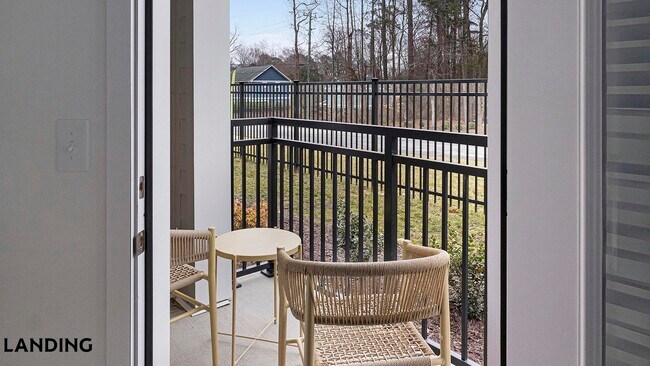 2110 Birkhall St, Unit 2130-105 in Raleigh, NC - Foto de edificio - Building Photo