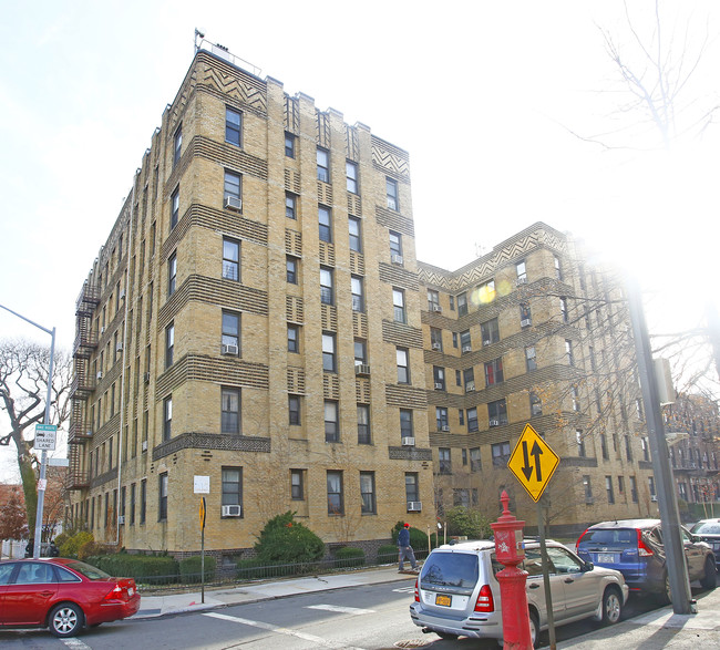 815 E 14th St in Brooklyn, NY - Building Photo - Building Photo