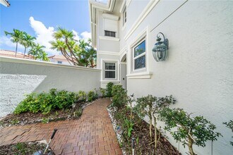 1547 Mariner Way in Hollywood, FL - Building Photo - Building Photo