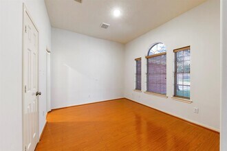 207 Annes Way in Stafford, TX - Building Photo - Building Photo