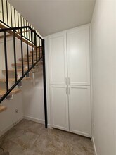 3400 Timmons Ln in Houston, TX - Foto de edificio - Building Photo