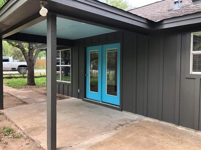 1601 West Ln in Austin, TX - Building Photo - Building Photo