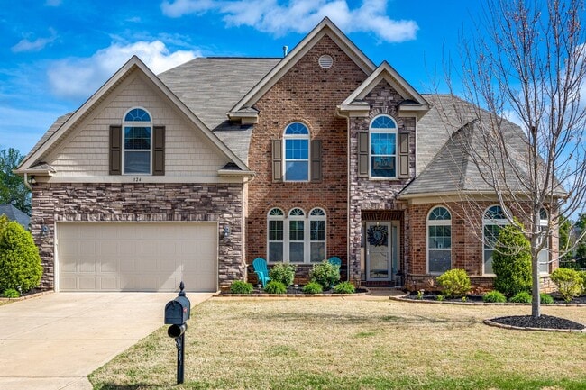 property at 324 Kerrydale Ct