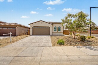 19357 W Highland Ave in Litchfield Park, AZ - Building Photo - Building Photo