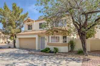 3329 Epson St in Las Vegas, NV - Building Photo - Building Photo