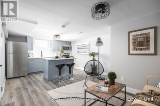 26 Ruskin St in Kingston, ON - Building Photo - Building Photo