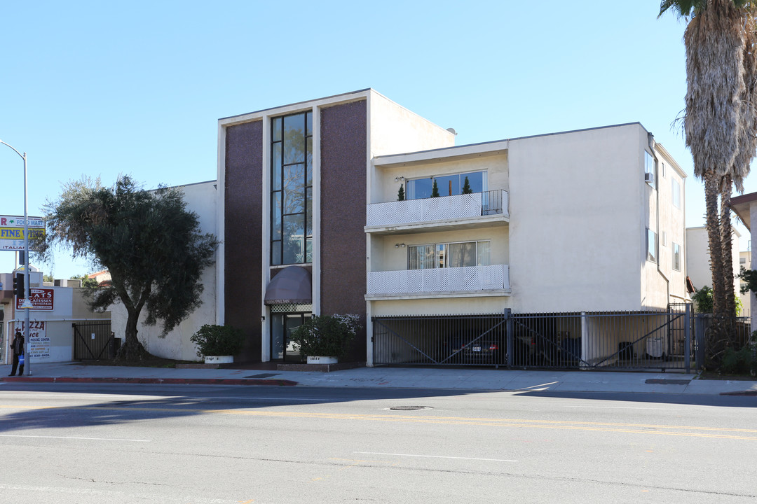 10006 Palms Blvd in Los Angeles, CA - Foto de edificio