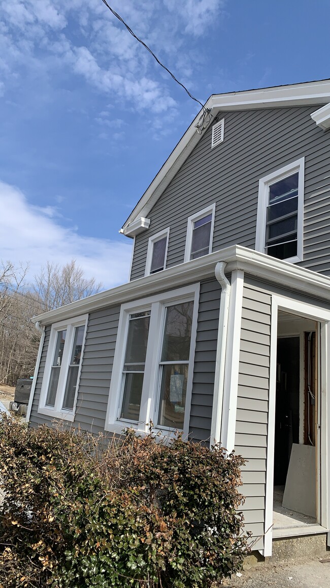 12 Crystal St in Lenox Dale, MA - Building Photo - Building Photo