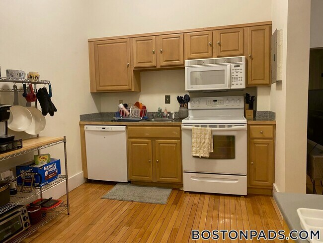 15 Aberdeen St in Boston, MA - Building Photo - Building Photo