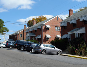 903 Fairview Ave in Takoma Park, MD - Building Photo - Building Photo