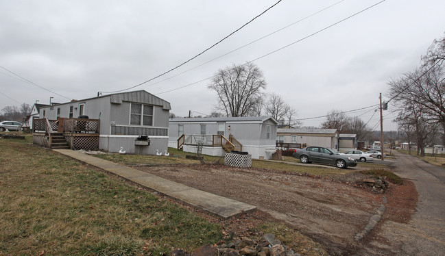 Rucker Park in Ashland, KY - Building Photo - Building Photo