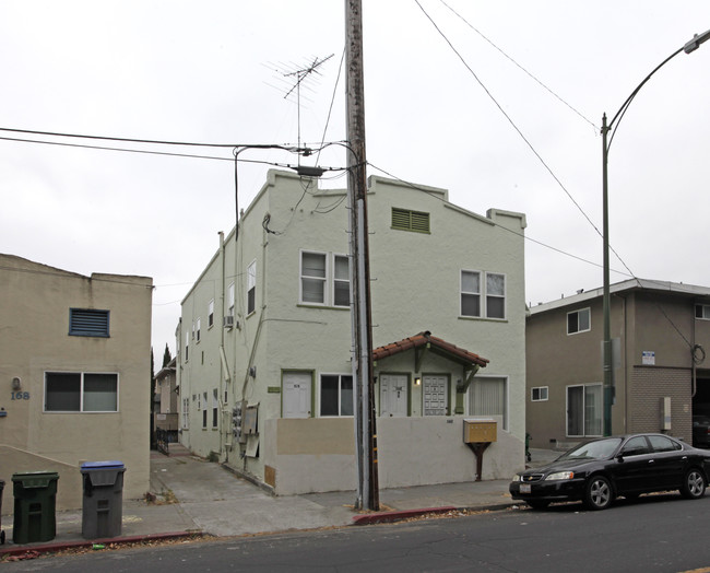 162 E San Salvador in San Jose, CA - Foto de edificio - Building Photo