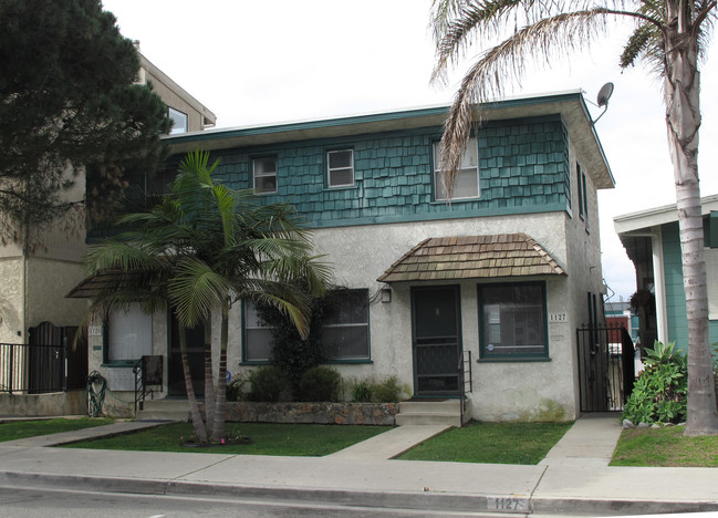 1123-1127 Monterey Rd in Hermosa Beach, CA - Building Photo - Building Photo