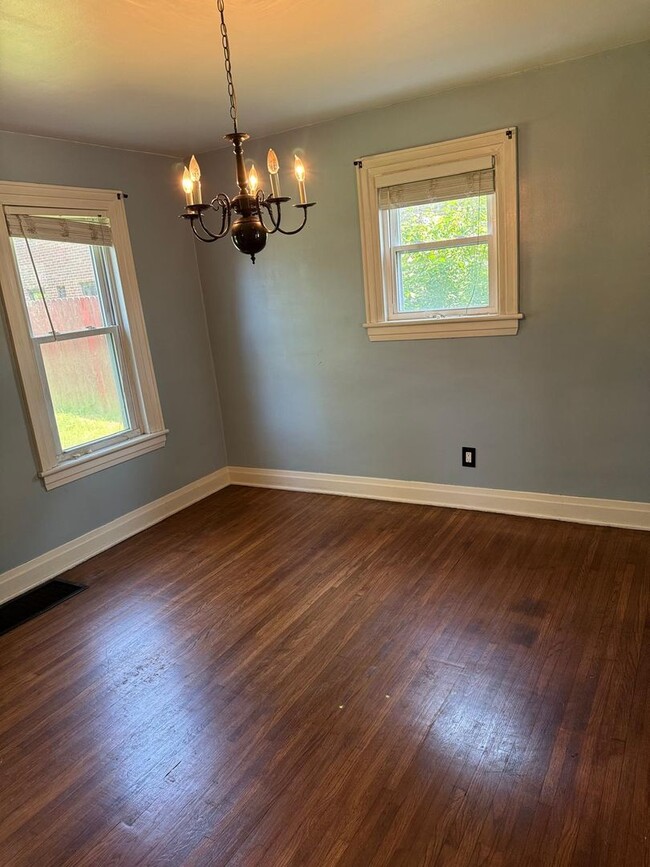 3711 Old French Rd in Erie, PA - Building Photo - Building Photo