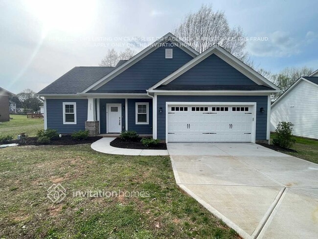 9825 Rich Hatchet Rd in Huntersville, NC - Building Photo - Building Photo